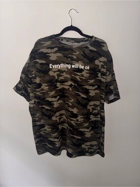 SHEIN Camouflage Graphic Tee - Everything Will Be Ok - Oversized Camo Shirt